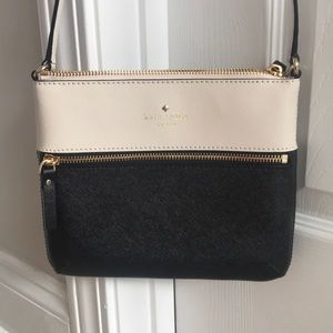 Kate Spade Crossbody Purse - Black & Tan. NEW.